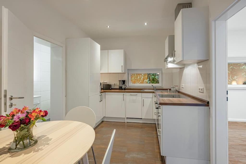 Appartamento Ruhiges Haus Nahe Arena & Stadion Mit Parkmoeglichkeiten - Ac Hanse Hosting *